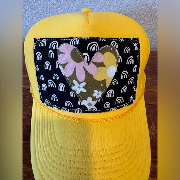 Yellow one of a kind trucker hat with heart patch - Picture 2 of 4